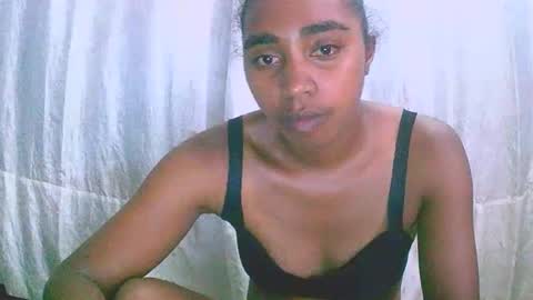 Rephaleta online show from 11.26.25