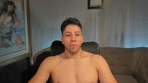 Snapshot of reymond_peter chatting on 11.26.25 REYMOND PETER online show from 11.26.25