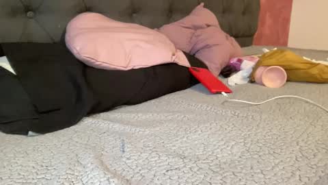 Snapshot of reyna77 chatting on 02.05.25 reyna77 online show from 02.05.25