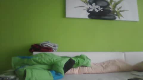 Snapshot of rezik34cz chatting on 01.20.25 rezik34cz online show from 01.20.25