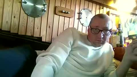 Snapshot of rezznova chatting on 02.08.26 Joe online show from 02.08.26