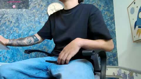 Snapshot of rhaegal_hot chatting on 11.09.25 Rhaegal online show from 11.09.25