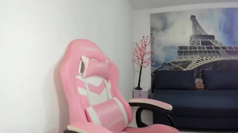 rheaetthan online show from 02.18.26