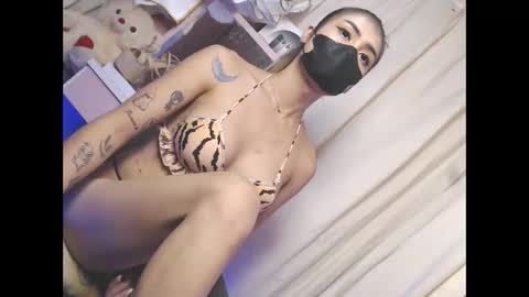 rhiann0 online show from 11.13.25