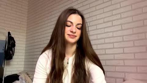 Anna online show from 10.20.25