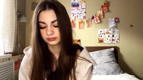 Anna online show from 10.29.25