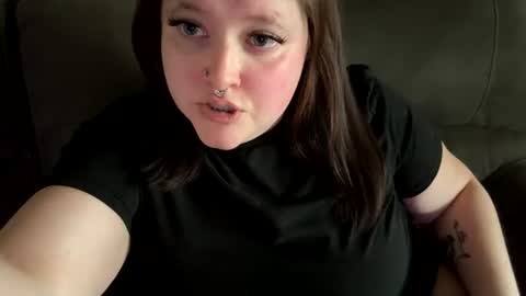 riah_babbie online show from 07.18.26