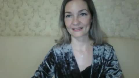 Snapshot of rialur09 chatting on 03.09.25 Galina online show from 03.09.25