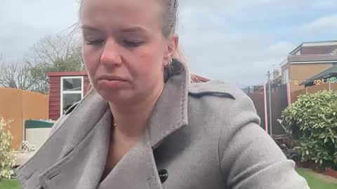 Snapshot of riana894237 chatting on 03.16.26 riana894237 online show from 03.16.26