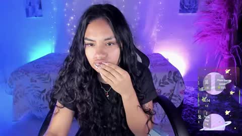 Snapshot of riana_kean chatting on 11.24.25 RianaK online show from 11.24.25