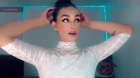 Rianna Garcia online show from 11.04.25