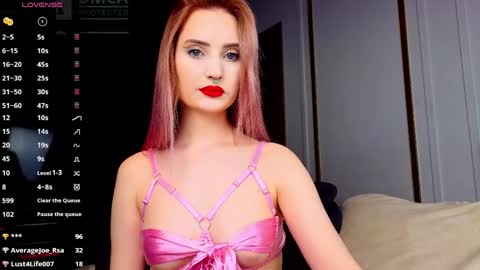 Ria Woods online show from 05.03.26