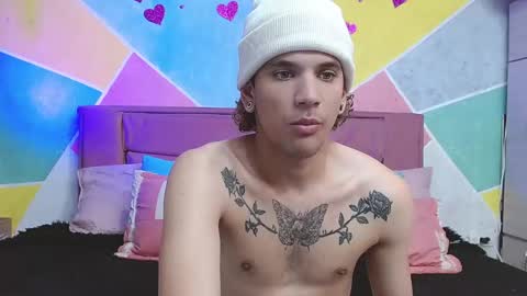 Snapshot of rich_de_la_rosa chatting on 09.18.25 rich and kitty online show from 09.18.25