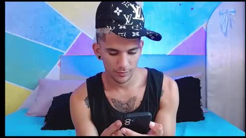 Snapshot of rich_de_la_rosa chatting on 03.12.26 rich and kitty online show from 03.12.26