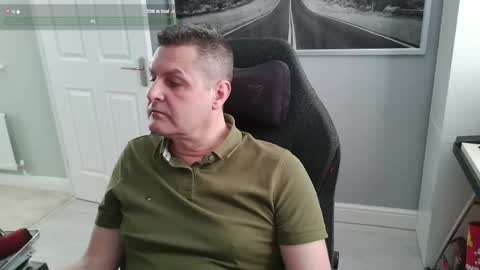Snapshot of rich_uk56 chatting on 04.03.26 UK Straight Guy online show from 04.03.26