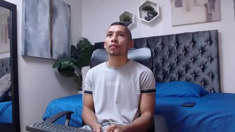 richar_voller online show from 01.12.25