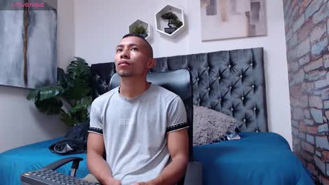 richar_voller online show from 01.24.25