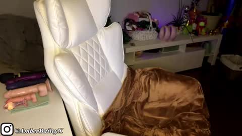 Snapshot of richhousewives chatting on 02.12.26 Amber online show from 02.12.26