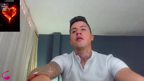 Snapshot of richi_grubby chatting on 12.13.24 David online show from 12.13.24