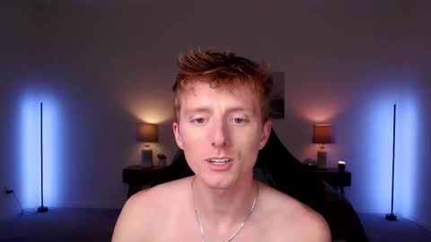 Snapshot of richiewest chatting on 09.19.25 Richie online show from 09.19.25