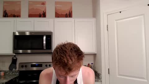 Snapshot of richiewest chatting on 09.27.25 Richie online show from 09.27.25