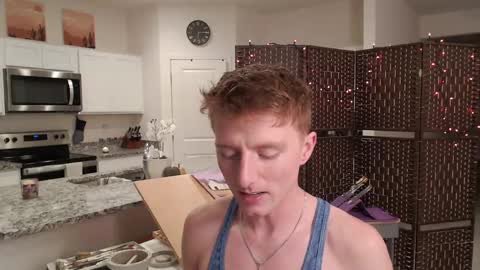 Snapshot of richiewest chatting on 10.16.25 Richie online show from 10.16.25