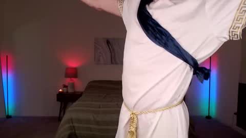 Snapshot of richiewest chatting on 10.25.25 Richie online show from 10.25.25