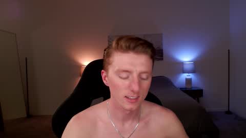 Snapshot of richiewest chatting on 11.25.25 Richie online show from 11.25.25