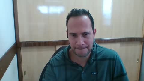 Snapshot of rick503835 chatting on 09.23.25 Rick Arian online show from 09.23.25