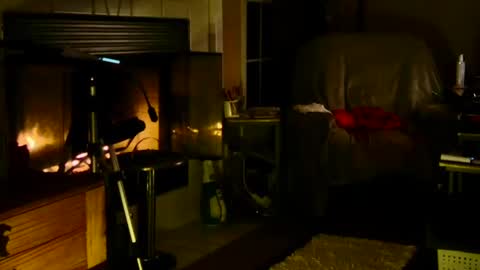 PINK HOLE TWINK online show from 12.22.24