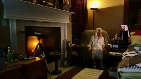 PINK HOLE TWINK online show from 02.28.25