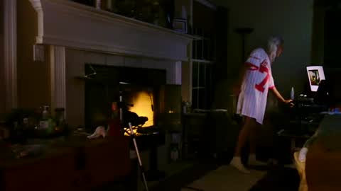 PINK HOLE TWINK online show from 10.01.25