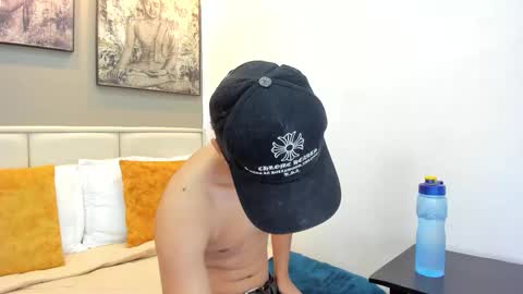 Ricky Backus online show from 11.04.25