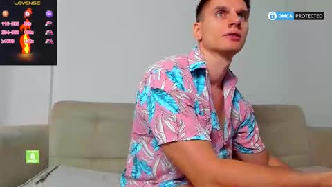 Snapshot of ricky_boltin chatting on 11.14.25 Ricky online show from 11.14.25