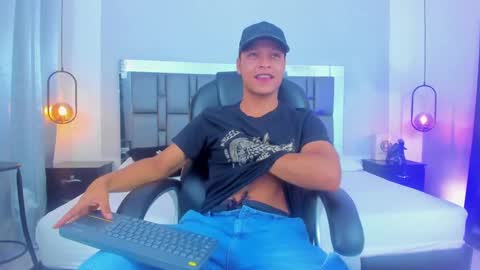 Ricky  online show from 01.04.25