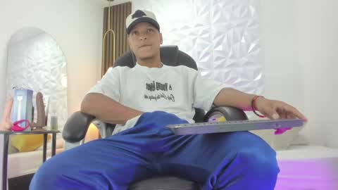 Ricky  online show from 10.03.25