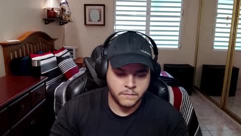 Snapshot of rickyj1012 chatting on 12.08.24 Ricky online show from 12.08.24