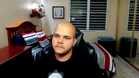 Snapshot of rickyj1012 chatting on 12.22.24 Ricky online show from 12.22.24