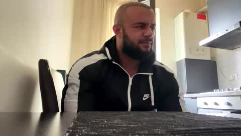 Snapshot of rickymiami1 chatting on 10.27.25 rickymiami1 online show from 10.27.25