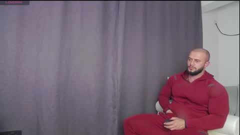 Snapshot of rickymiami1 chatting on 11.02.25 rickymiami1 online show from 11.02.25