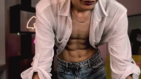 Snapshot of rico_steel chatting on 10.14.25 Rico online show from 10.14.25