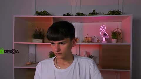 Snapshot of rico_steel chatting on 10.18.25 Rico online show from 10.18.25