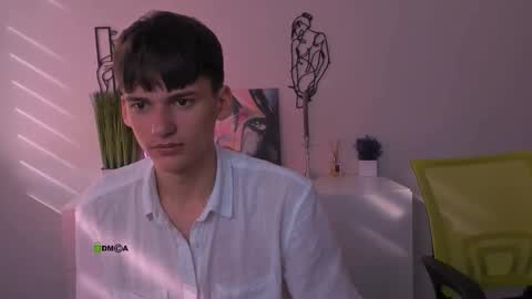 Snapshot of rico_steel chatting on 10.22.25 Rico online show from 10.22.25