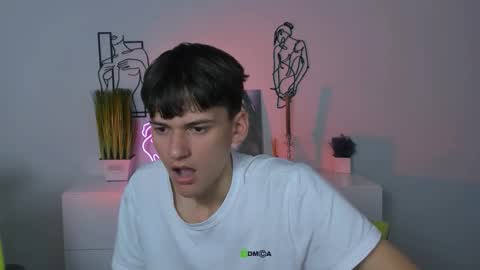 Snapshot of rico_steel chatting on 10.23.25 Rico online show from 10.23.25