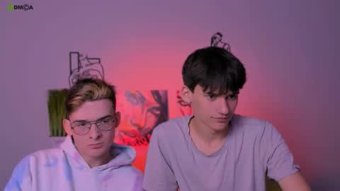 Snapshot of rico_steel chatting on 11.07.25 Rico online show from 11.07.25