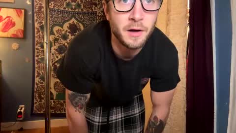 Snapshot of ricracks11 chatting on 01.19.25 ricracks11 online show from 01.19.25