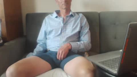 ridemehigh1 online show from 02.02.26