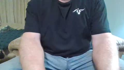 Snapshot of ridemypogostickk2 chatting on 02.28.25 ridemypogostickk2 online show from 02.28.25