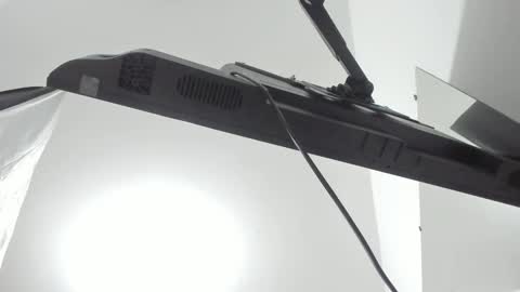 Rihanna hotx online show from 11.14.25