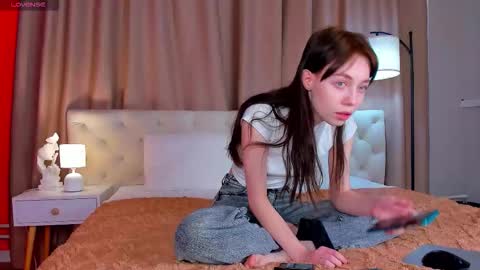 rihanna_walker online show from 09.10.25